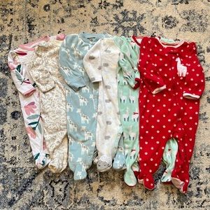 6 One Piece Baby Pajamas - Size 6 months (Carters|Ralph Lauren|Cloud Island)